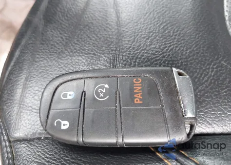 2018 Jeep Compass Limited 4X4 from USA, damaged, VIN 3C4NJDCB1JT398279